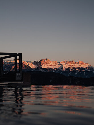 Panorama-Hotel in Südtirol im Winter